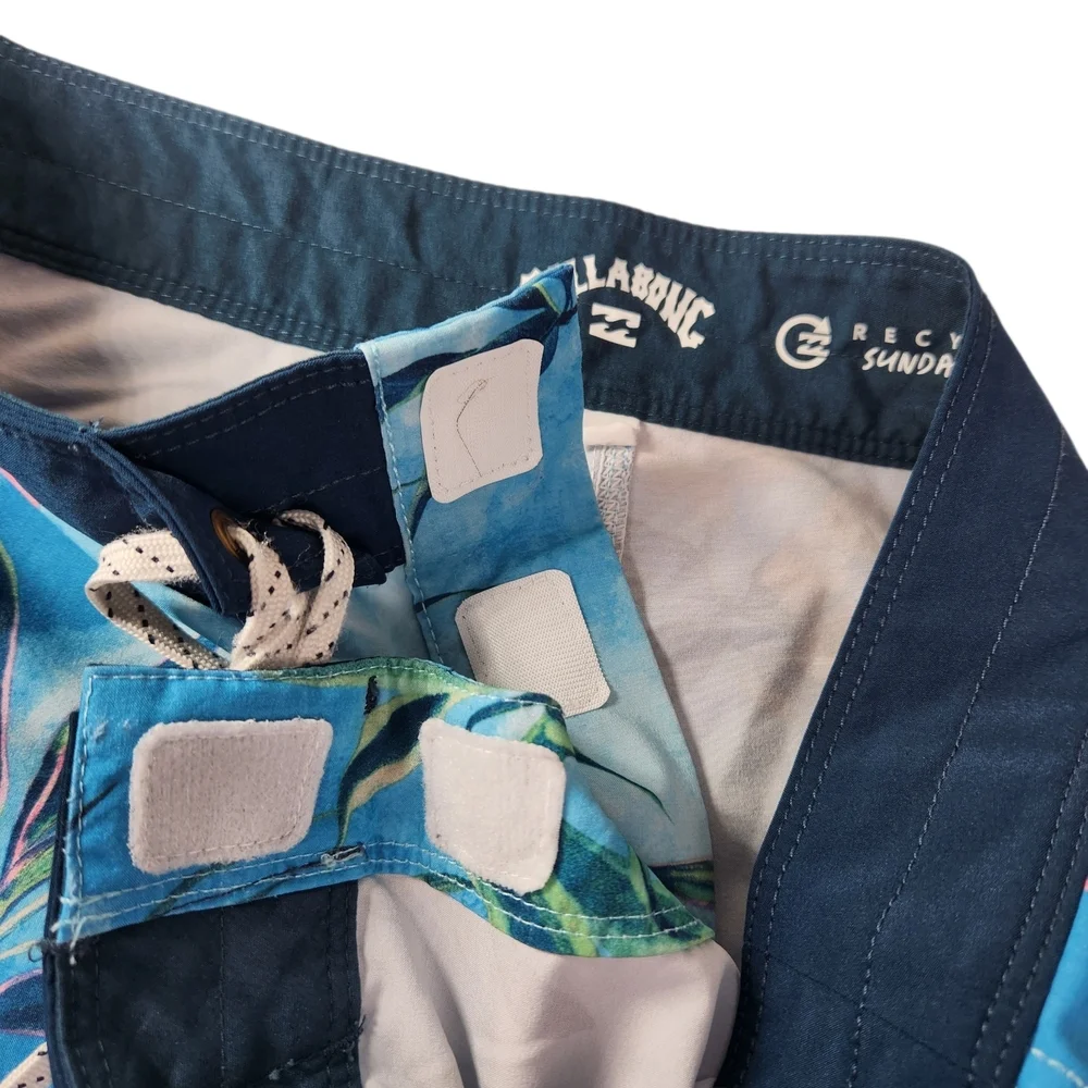 Billabong Recycler Sundays Pro Board Shorts Size 32 Tropical Floral Surf Swim